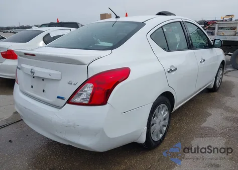 2014 Nissan Versa 1.6 Sv из США, поврежденный, VIN 3N1CN7AP4EL852691